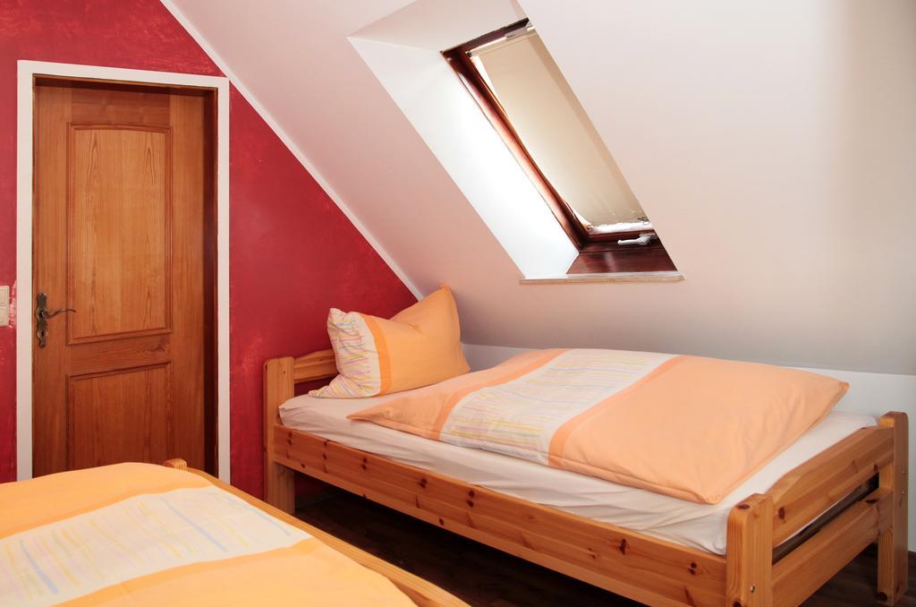 Pension La Cascina Tuttlingen Bagian luar foto