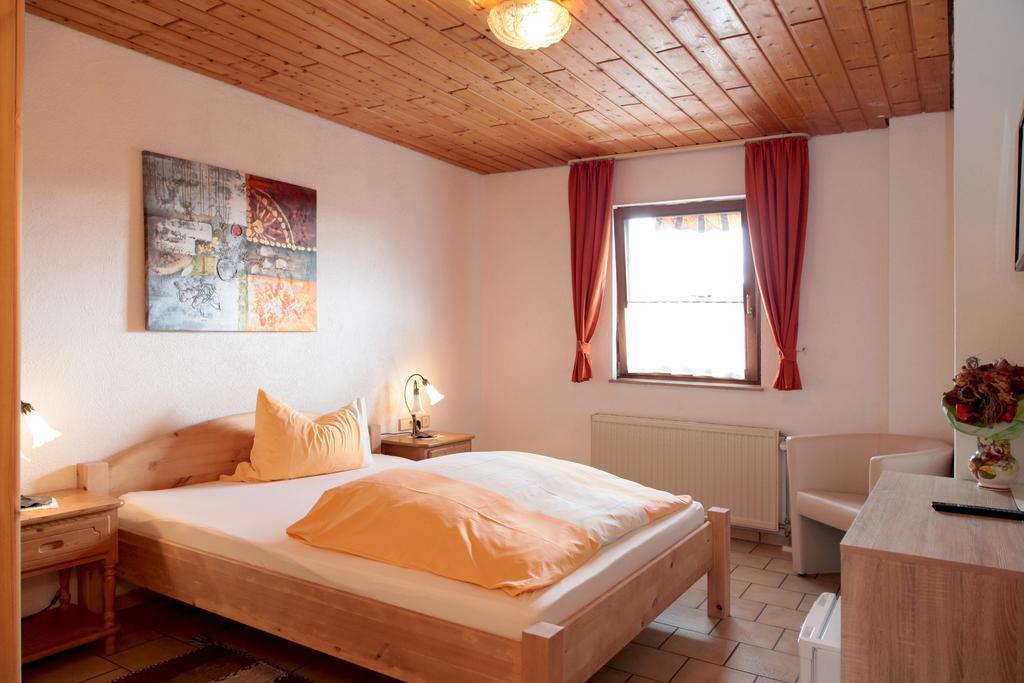 Pension La Cascina Tuttlingen Bagian luar foto